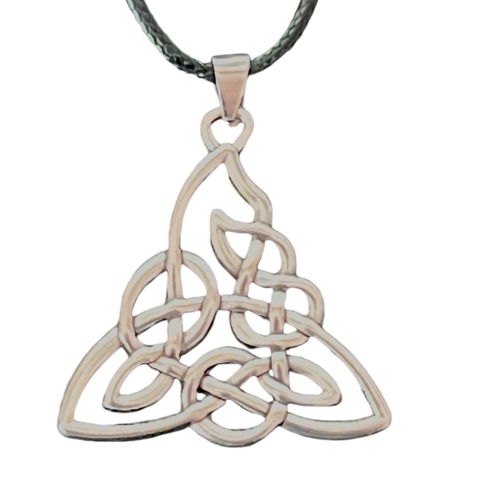 Witch Knot Pendants